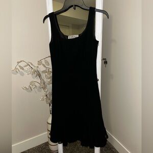 Carlisle mermaid hem wool dress